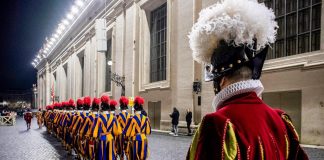 Morte Ratzinger, cosa accadrà ora: possibili scenari per le esequie