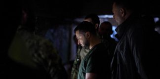 Ucraina, Zelensky annuncia legge per bando chiese affiliate a Mosca