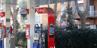 Carburanti, i benzinai confermano lo sciopero