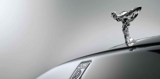 Vendite record per Rolls-Royce, 500mila euro il prezzo medio