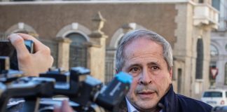 Covid, Crisanti: “E’ sparito più del Pd grazie ai vaccini”