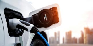 Bonus auto e moto 2023, prenotazioni al via da oggi: come funziona e come richiederlo