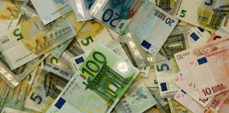 Quasi 2.000 banchieri in Ue guadagnano più di un milione, in Italia sono 351