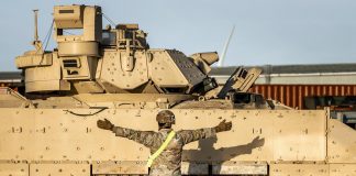 Ucraina, Russia avverte: “Invio carri armati Gb provocherà escalation”