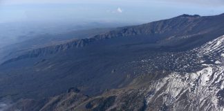 Vulcani, L’Ingv annuncia: “Scoperta l’età della Valle del Bove dell’Etna”