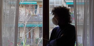 Covid Italia, nuove regole asintomatici: stop isolamento dopo 5 giorni