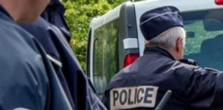 Francia, accoltellate 5 persone a Parigi: arrestato aggressore