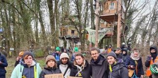 Greta Thunberg con attivisti a Lutzerath: “Lignite lasciatela sottoterra”