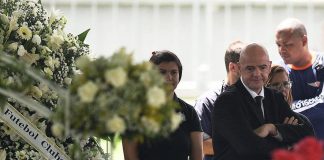 Funerali Pelé, Infantino e il selfie: “Critiche ingiuste”