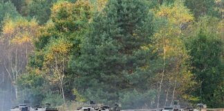 Ucraina, Polonia avverte Germania sui tank Leopard: cosa sappiamo finora