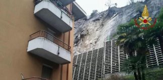 Frana a Luino, massi da costone roccioso: evacuate 11 famiglie