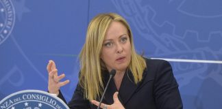 Caro carburante, web contro accise ma Meloni sgonfia le polemiche