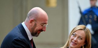 Migranti, Meloni: “Problema europeo, servono soluzioni Ue”