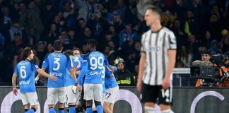 Napoli-Juve 5-1, azzurri travolgono bianconeri: fuga per scudetto