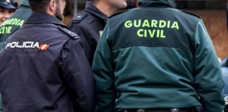 Spagna, attacco a colpi di katana in chiesa: un morto e 4 feriti