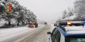 Maltempo in Italia, neve e gelo. Scuole chiuse, allerta per i fiumi