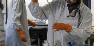 Carenza farmaci, Schillaci: “Ricorrere a preparati galenici, online mappa farmacie”