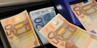 Banconote false, 376mila ritirate nel 2022: i tagli più contraffatti 20 e 50 euro