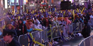 New York, agenti feriti in attacco con machete vicino Times Square