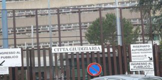 Roma, investe bambini e scappa: 63enne rimesso in libertà