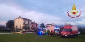 Prato, cade elicottero ultraleggero: morto il pilota