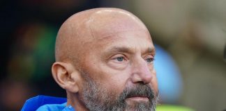 Vialli, l’addio della Sampdoria: “Uno di noi, non ti dimenticheremo mai”