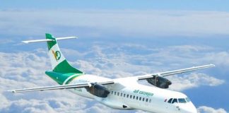 Nepal, precipita aereo con 72 persone a bordo: almeno 32 morti