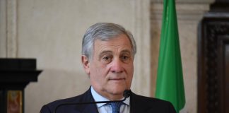 Ucraina, Tajani “L’Italia non è isolata, da Macron gaffe diplomatica”
