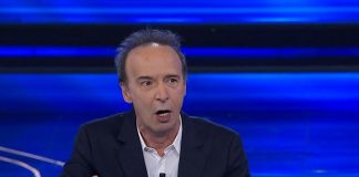 Sanremo 2023, la lezione di Benigni sulla Costituzione
