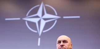 Ucraina, Crosetto: “Tutta la Nato vuole pace, ma bisogna essere in due”