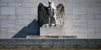 Fed alza i tassi di 25 punti base