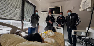 Del Piero e altre tre leggende Fifa visitano bimbi in ospedale a Parigi