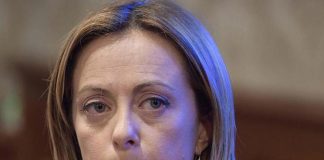 Primarie Pd 2023, Meloni: “Spero che una donna aiuti sinistra a guardare avanti”