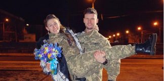Giulia Schiff si sposa in Ucraina, nuova vita per la foreign fighter italiana