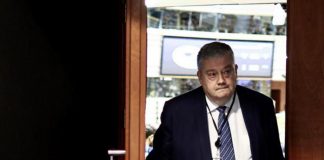 Qatargate, giudice istruttore conferma arresto Tarabella