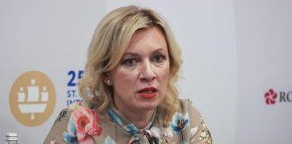 Russia, Zakharova a Borrell: “Si inizia a vietare libri e si finisce a bruciare gente”