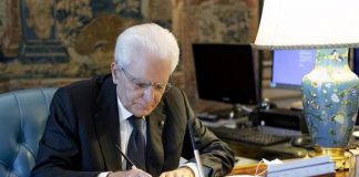 Mattarella promulga Milleproroghe e chiede modifiche su balneari