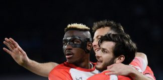 Napoli-Cremonese 3-0, tris azzurro e fuga scudetto continua