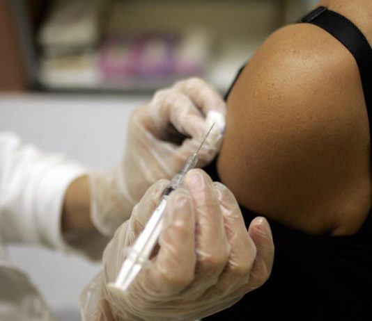 Antinfluenzale, 28.500 i vaccinati nel Mantovano. Mille bambini immunizzati contro virus respiratorio sinciziale