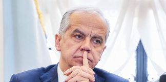 Migranti, Piantedosi: “Disperazione non giustifica viaggi che mettono in pericolo figli”