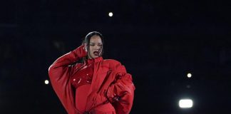 Rihanna incinta, la rivelazione al Super Bowl