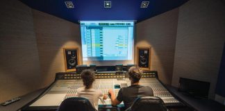 Sanremo, dal broadcast engineer all’artist manager i lavori del retropalco più famoso