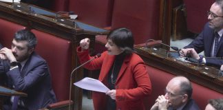 Anarchici, Serracchiani: “Giurì faccia luce su parole Donzelli”