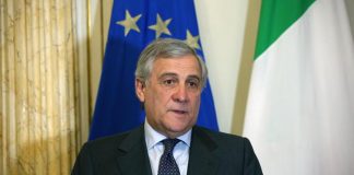 Ucraina, Tajani incontra Wang: “Cina ci deve aiutare a raggiungere la pace”