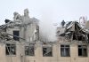 Ucraina, missili Russia su edificio Kharkiv. Si continua a combattere a Bakhmut