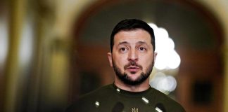 Ucraina, Zelensky: “Grato a Meloni per sostegno Italia, la aspetto”
