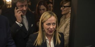 Covid, Meloni “uno dei periodi più difficili della storia italiana”