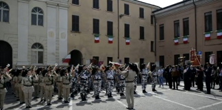 I due giorni dei Bersaglieri. Domani momento clou: la corsa sul Ponte della Gloria