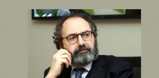 Lavoro, il giuslavorista: “Per settimana corta non serve legge, cambiare valutazione rendimento”