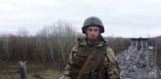 ‘Gloria all’Ucraina’, Zelensky: “Ecco chi è il soldato ucciso dai russi”